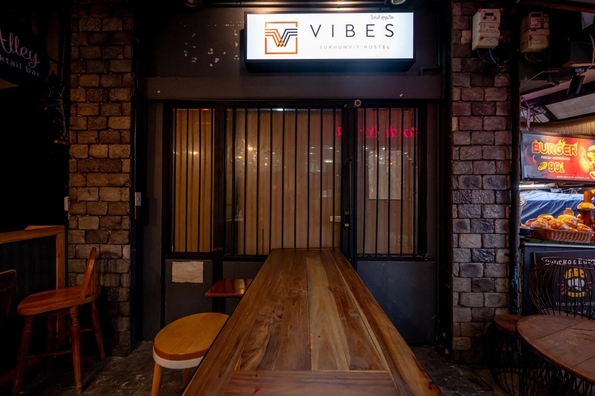 Vibes Hostel Bangkok Luaran gambar