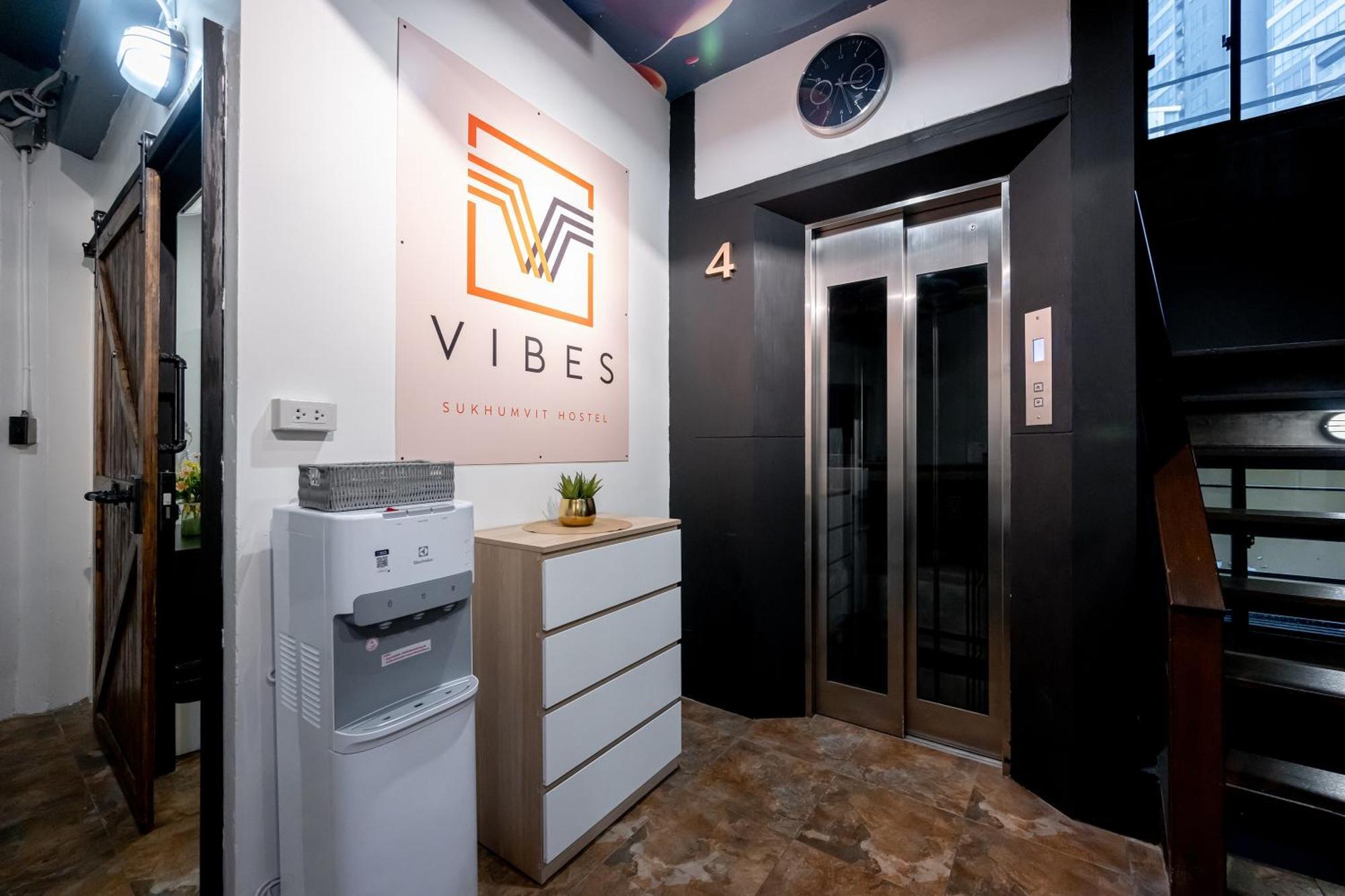 Vibes Hostel Bangkok Luaran gambar